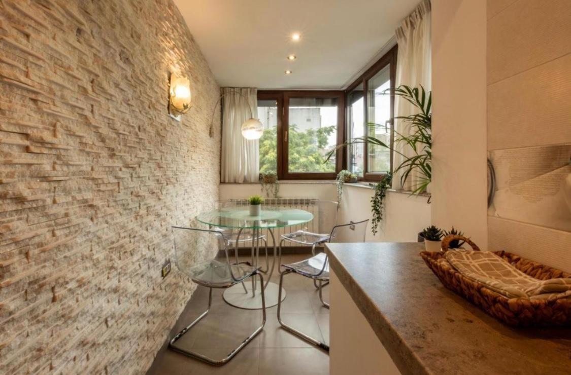 Downtown Oasis Unirii Apartment Bukarest Exterior foto